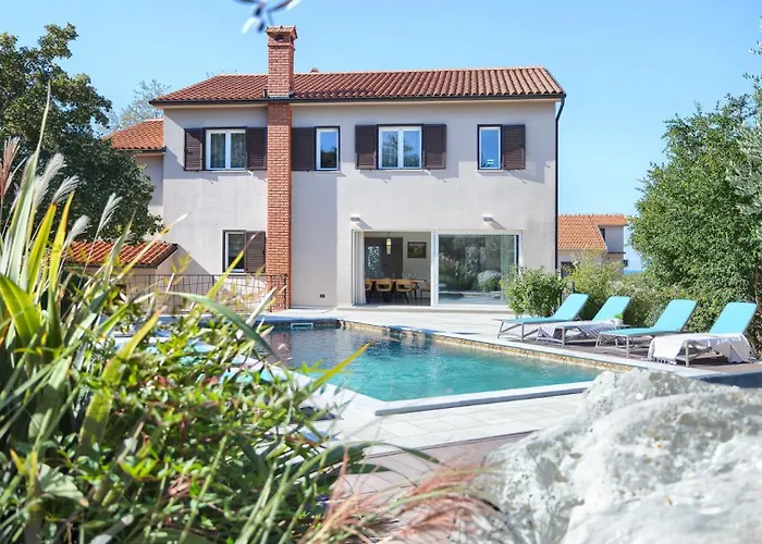 Maruge By Guide Villa *