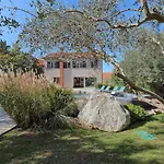Villa Maruge By Guide