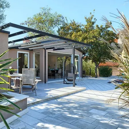 Maruge By Guide Villa *